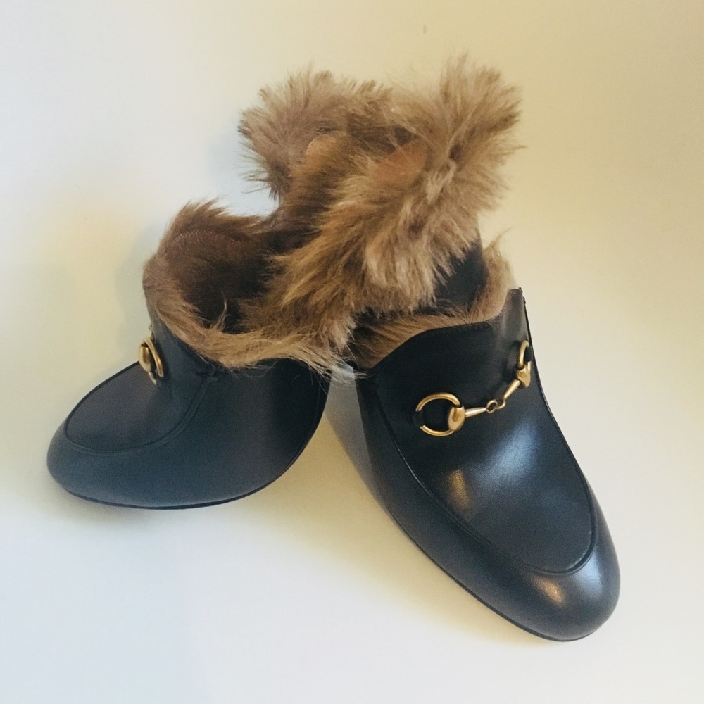 NEW Gucci fur-lined high heel mule